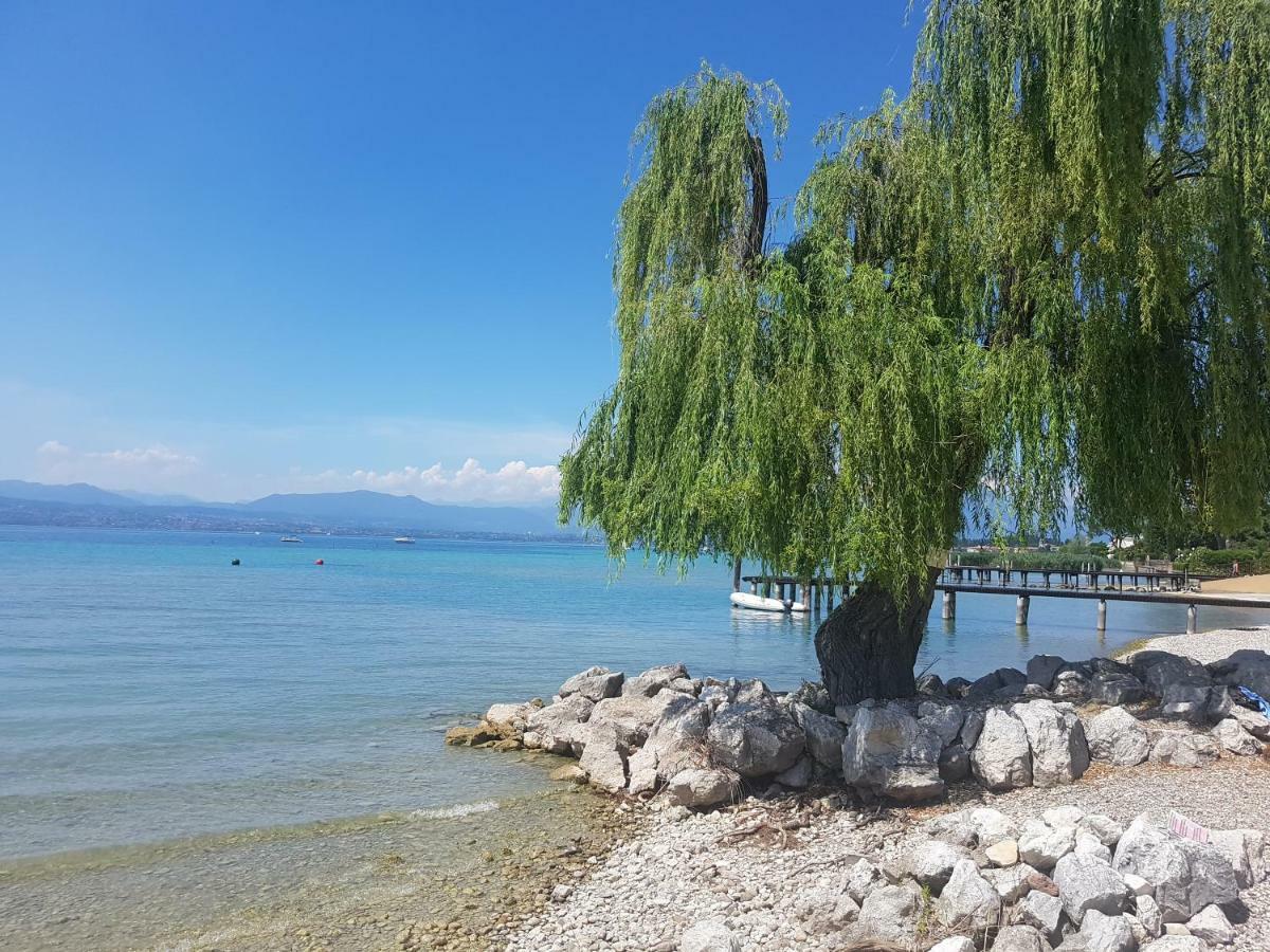 De Luxe Apartments Eden Sirmione Exterior foto